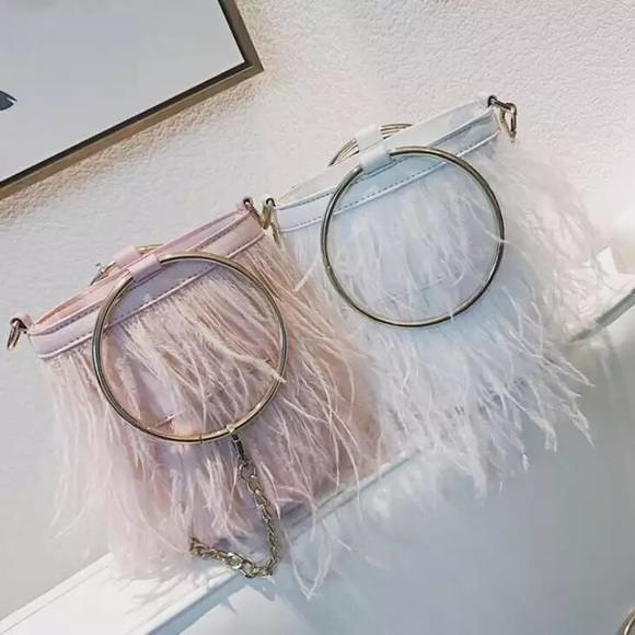 NEW Pink Faux Ostrich Feather Clutch Ring Bag - Picture 3 of 5